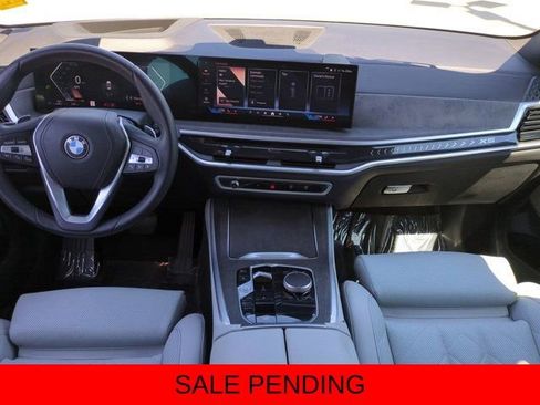 Used 2024 BMW X5 sDrive40i w/ Premium Package RWD image 13