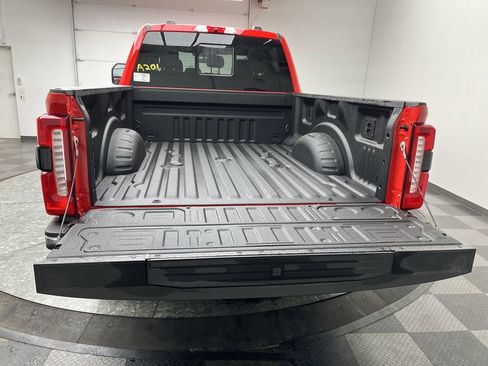 New 2025 Ford F250 XLT w/ 360-Degree Camera Package image 26