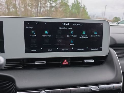 Certified 2023 Hyundai Ioniq 5 SE image 33