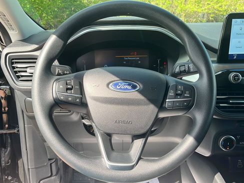 Used 2025 Ford Escape Active image 13