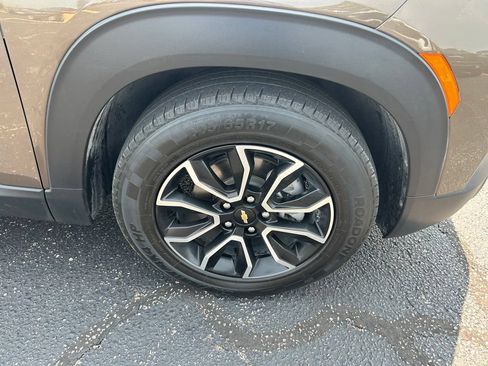Used 2022 Chevrolet TrailBlazer ACTIV FWD image 2