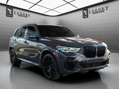 Used 2021 BMW X4 M40i image 1