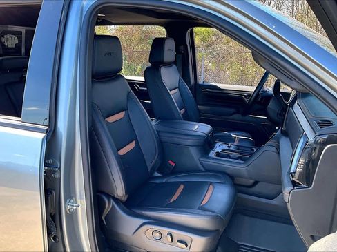 Certified 2024 GMC Sierra 2500 AT4 w/ AT4 Premium Plus Package image 9