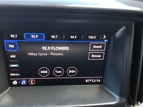 Used 2022 Chevrolet Colorado W/T w/ Custom Special Edition image 15