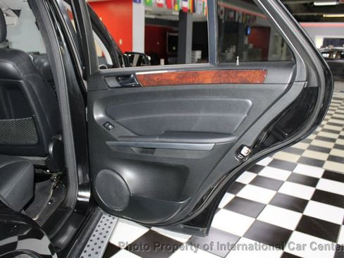 Used 2009 Mercedes-Benz ML 550 4MATIC image 35