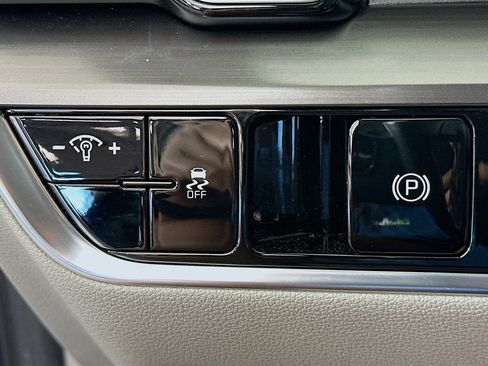 Used 2023 Kia Sportage EX AWD/4WD image 17