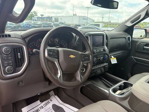 Used 2021 Chevrolet Silverado 1500 LTZ w/ Safety Package II AWD/4WD image 20