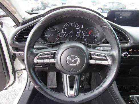Used 2019 MAZDA MAZDA3 Sedan FWD image 14
