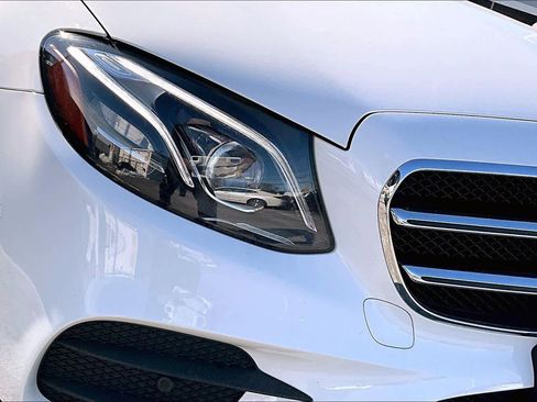 Used 2018 Mercedes-Benz E 400 E 400 image 27