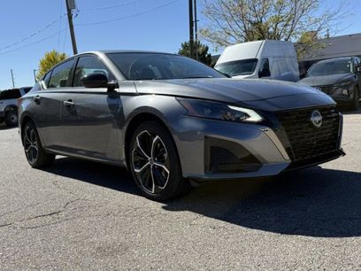 Used 2025 Nissan Altima 2.5 SR