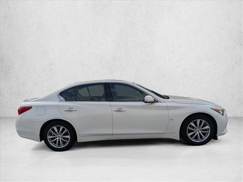 Used 2015 INFINITI Q50 2.0t w/ Moonroof Package image 4