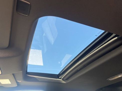 Used 2023 Chevrolet Silverado 1500 High Country w/ High Country Premium Package image 34