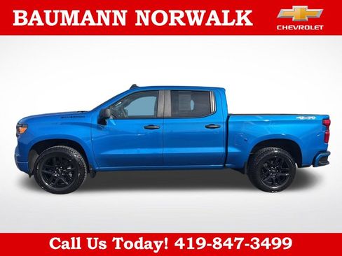 Used 2024 Chevrolet Silverado 1500 Custom w/ LPO, Dark Essentials Package AWD/4WD image 2