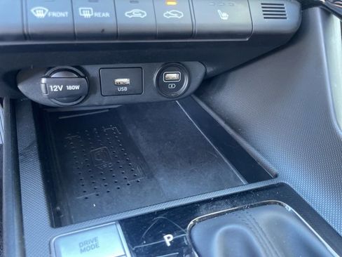 Used 2022 Hyundai Elantra SEL w/ Convenience + Premium Package image 14