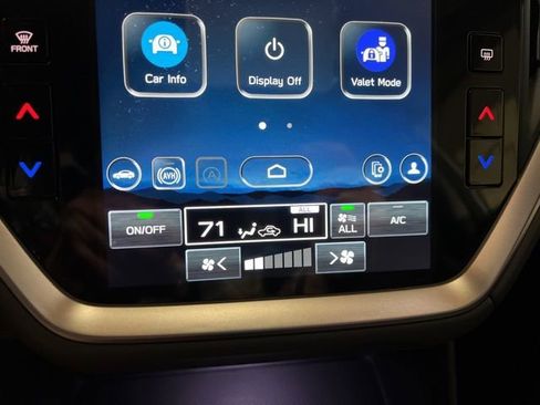 Certified 2025 Subaru Crosstrek 2.0i Premium image 33