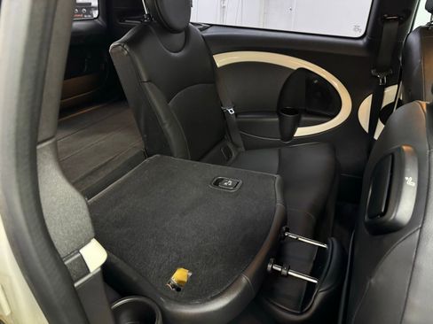 Used 2013 MINI Cooper Clubman John Cooper Works image 22