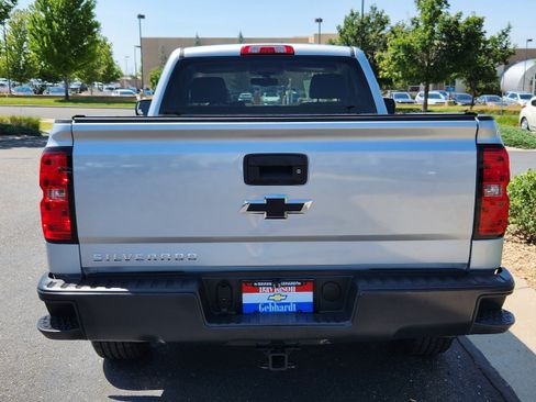 Used 2018 Chevrolet Silverado 1500 W/T RWD image 12