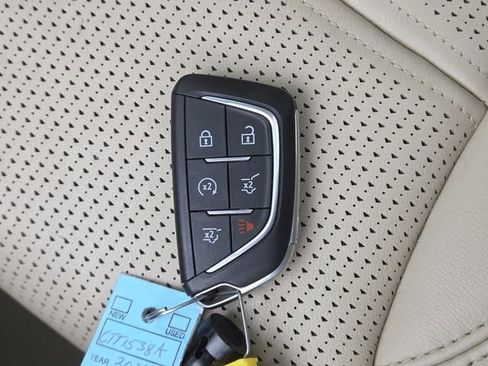 Used 2021 Cadillac Escalade Premium Luxury w/ Driver Assist Tech Package image 44