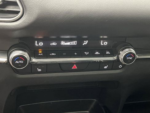 Certified 2024 MAZDA CX-30 AWD 2.5 S w/ Preferred Package image 21