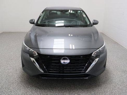 Used 2025 Nissan Sentra S FWD image 3