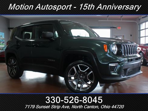 Used 2021 Jeep Renegade Sport image 2