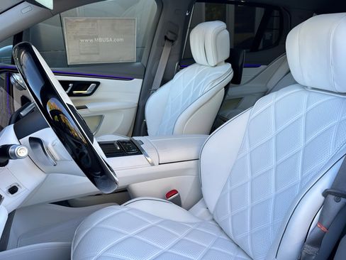 New 2025 Mercedes-Benz Maybach EQS 680 4MATIC image 20