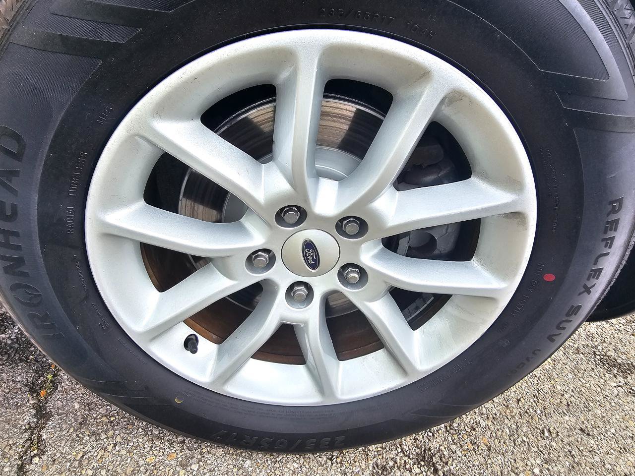 Used 2013 Ford Edge SE FWD image 15