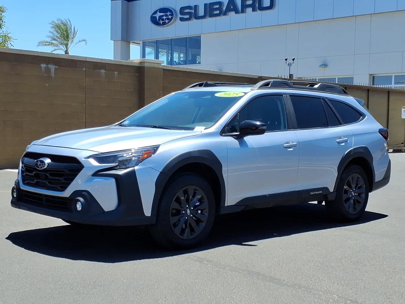 Used 2025 Subaru Outback Onyx Edition AWD/4WD image 3