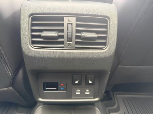 New 2026 Nissan Rogue Platinum image 14