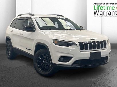Used 2023 Jeep Cherokee Altitude Lux