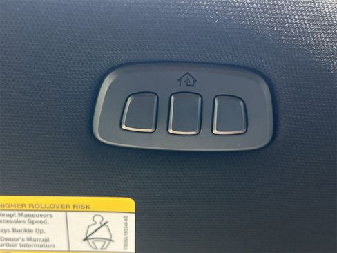 New 2025 Ford Expedition Platinum w/ Stealth Performance Package image 14