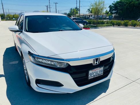 Used 2020 Honda Accord LX image 3