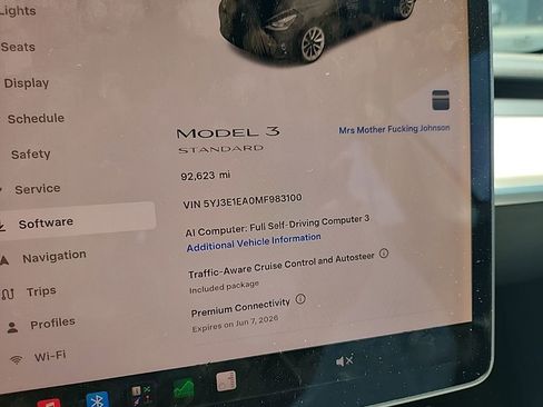 Used 2021 Tesla Model 3 Standard Range Plus RWD image 5