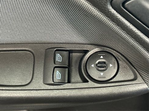 Used 2014 Ford Focus S image 28