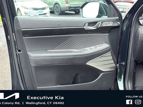 Used 2025 Hyundai Palisade Calligraphy AWD/4WD image 9