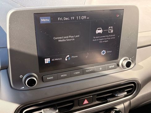 Used 2023 Hyundai Kona SEL image 28