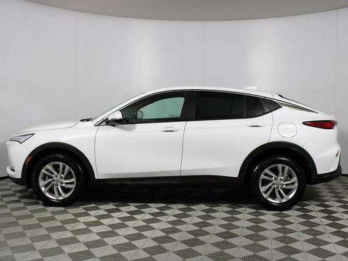 Used 2025 Buick Envista Preferred image 28