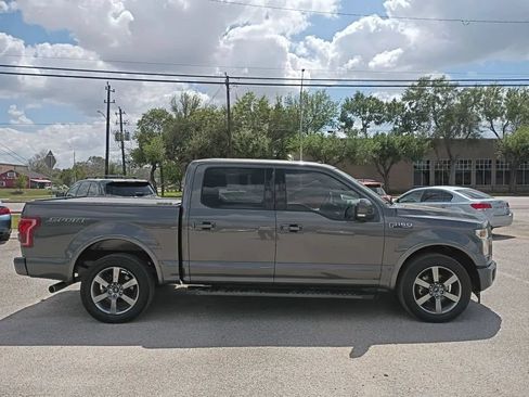 Used 2017 Ford F150 Lariat RWD image 6
