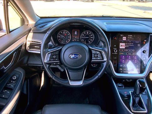 Used 2021 Subaru Outback Onyx Edition XT image 5