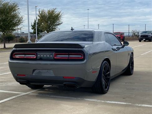 Used 2023 Dodge Challenger SRT Hellcat image 6