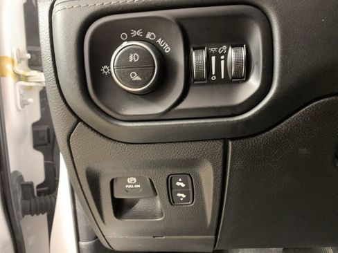 Used 2020 RAM 1500 Limited AWD/4WD image 17