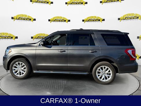 Used 2021 Ford Expedition XLT image 2