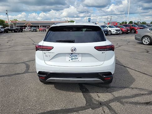Used 2022 Buick Envision Essence w/ Technology Package II AWD/4WD image 6