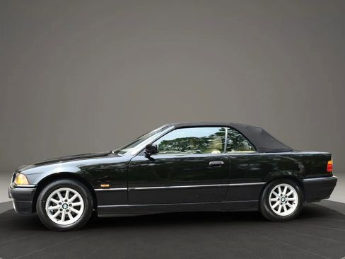 Used 1999 BMW 328i Convertible image 8