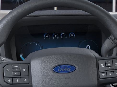 New 2025 Ford F150 XL w/ Equipment Group 103A High image 13