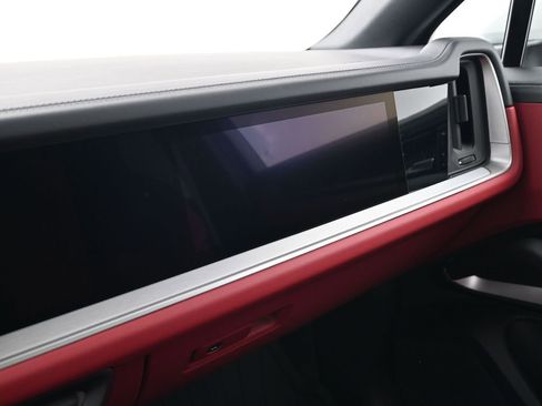 New 2026 Porsche Cayenne E-Hybrid Coupe image 23