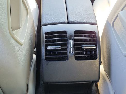 Used 2014 Mercedes-Benz C 250 C 250 image 11