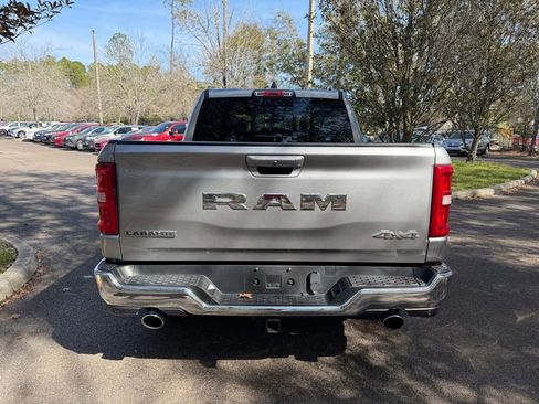 Used 2025 RAM 1500 Laramie image 5
