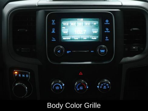 Used 2019 RAM 1500 Express w/ Express Value Package AWD/4WD image 18