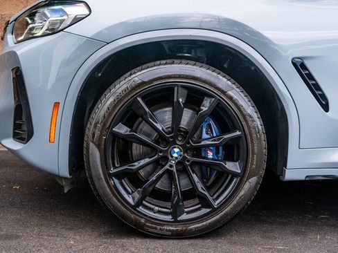 Used 2023 BMW X4 M40i image 9